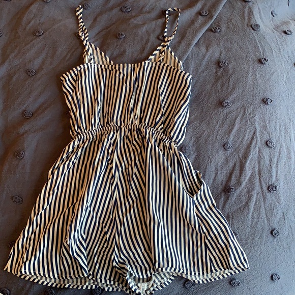 H&M Striped Romper - Picture 3 of 3